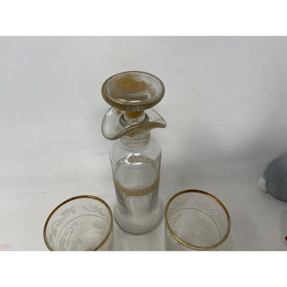 Antique 1800s Hawkes Etched Decanter & Two Glasses Dresser/Apothecary/Bottle 7” - Picture 7 of 16